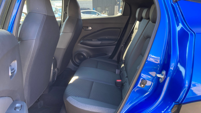 Nissan Juke 1.6 Hybrid N-Connecta 5dr Auto Hybrid Hatchback